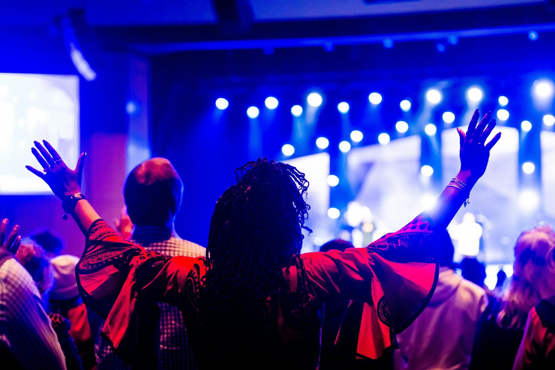 Book performances, buy tickets, and support the sound